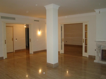 Apartment with 4 bedroom in town, Spain 172306