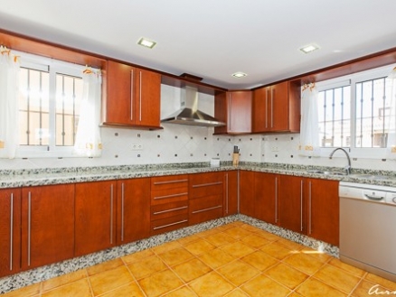 Villa&nbsp;with&nbsp;3&nbsp;bedroom&nbsp;in&nbsp;town,&nbsp;Spain&nbsp;172371