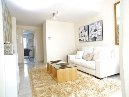 Estepona property: Apartment with 2 bedroom in Estepona, Spain 172432