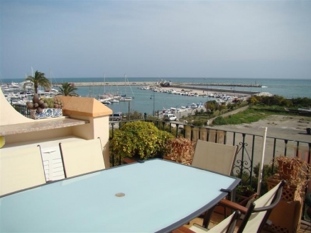 Estepona property: Malaga Townhome 172442