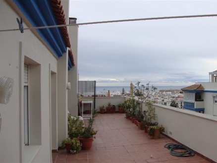 Estepona property: Apartment with 3 bedroom in Estepona, Spain 172476