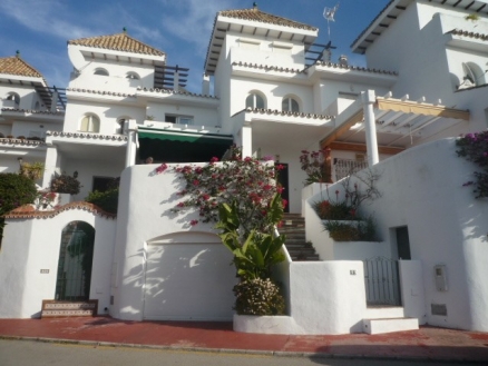 La&nbsp;Duquesa&nbsp;property:&nbsp;Townhome&nbsp;for&nbsp;sale&nbsp;in&nbsp;La&nbsp;Duquesa&nbsp;172765