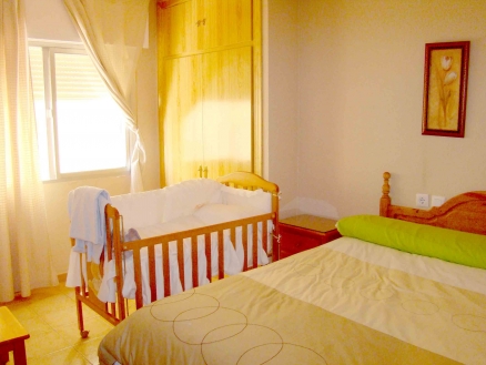 Estepona property: Apartment with 2 bedroom in Estepona 172793