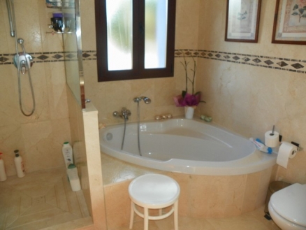 Marbesa&nbsp;property:&nbsp;Malaga&nbsp;Villa&nbsp;172860