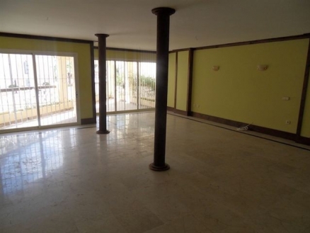 Elviria property: Apartment with 4 bedroom in Elviria, Spain 172948