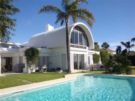 Estepona property: Villa for sale in Estepona 172993