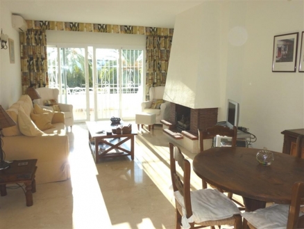 El Paraiso property: Apartment with 3 bedroom in El Paraiso, Spain 173012