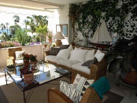 Puerto Banus property: Apartment for sale in Puerto Banus, Spain 173100