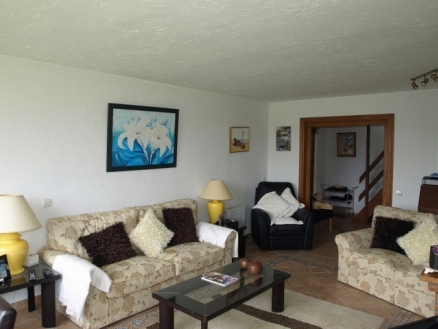 Aloha property: Apartment for sale in Aloha, Malaga 173118