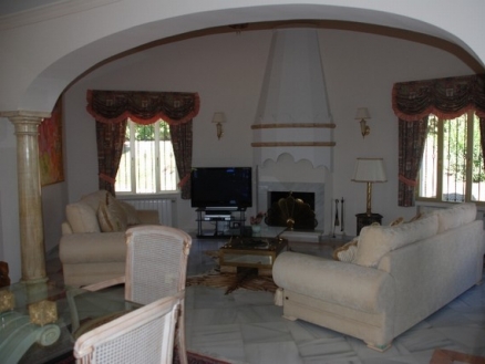 El Paraiso property: Malaga Villa 173141