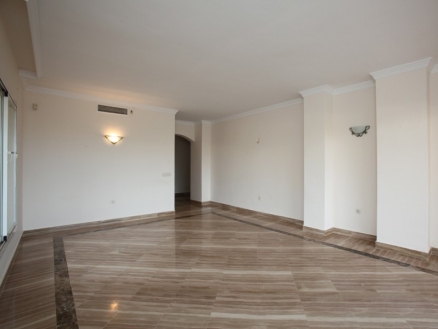 Elviria property: Apartment in Malaga for sale 173168