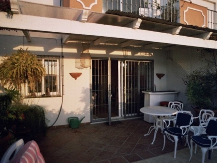 Townhome&nbsp;with&nbsp;3&nbsp;bedroom&nbsp;in&nbsp;town&nbsp;173205