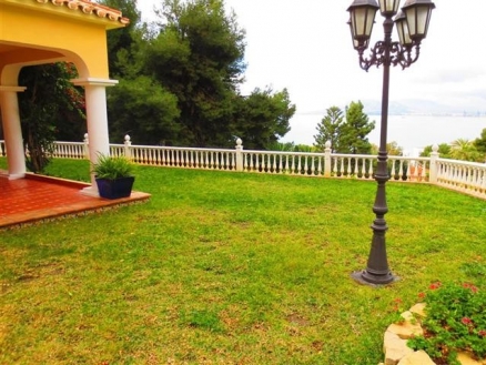 Malaga property: Villa with 4 bedroom in Malaga, Spain 173211