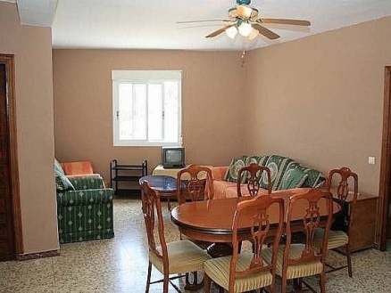 Alhaurin El Grande property: Apartment with 4 bedroom in Alhaurin El Grande 173274