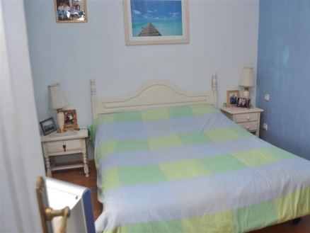 Estepona property: Apartment with 2 bedroom in Estepona 173344