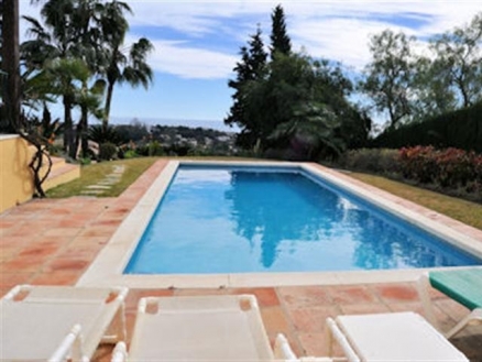 Benahavis&nbsp;property:&nbsp;Malaga&nbsp;property&nbsp;|&nbsp;4&nbsp;bedroom&nbsp;Villa&nbsp;173367