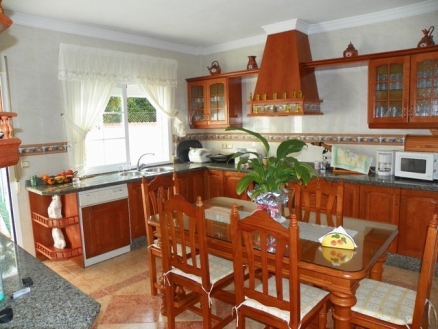 Alhaurin El Grande property: Villa for sale in Alhaurin El Grande, Malaga 173369