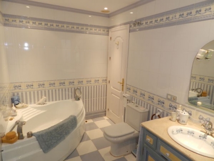 Elviria property: Elviria Villa 173404
