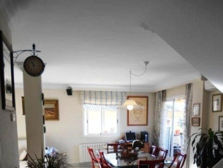 Apartment for sale in town, Spain 173554