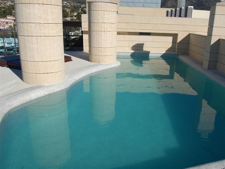 Apartment with 4 bedroom in town 173685