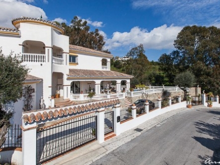 Benalmádena property: Villa with 4 bedroom in Benalmádena 173692