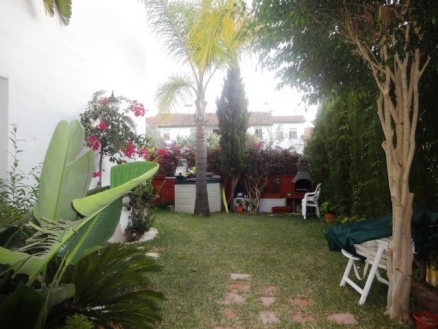 Townhome&nbsp;with&nbsp;4&nbsp;bedroom&nbsp;in&nbsp;town&nbsp;173778