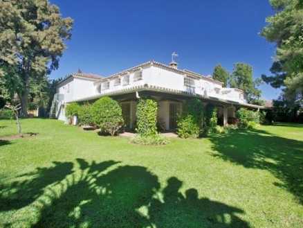 Villa for sale in town 173831
