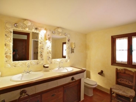 town, Spain | Villa for sale 173831