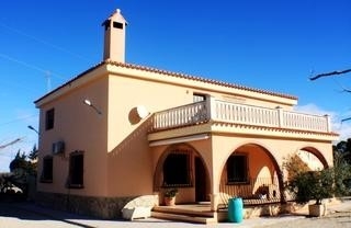 Villa&nbsp;for&nbsp;sale&nbsp;in&nbsp;town&nbsp;173880