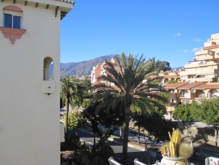 Estepona property: Apartment with 1 bedroom in Estepona 173910