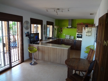 Alhaurin El Grande property: Villa with 4 bedroom in Alhaurin El Grande 173949