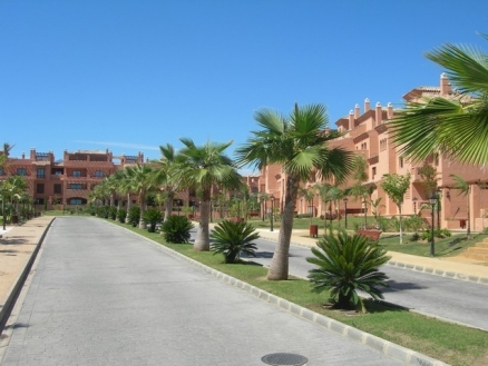 Estepona property: Apartment with 2 bedroom in Estepona, Spain 174078