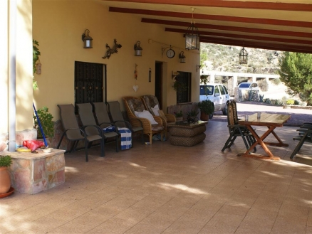 Crevillent&nbsp;property:&nbsp;Villa&nbsp;with&nbsp;3&nbsp;bedroom&nbsp;in&nbsp;Crevillent,&nbsp;Spain&nbsp;174251