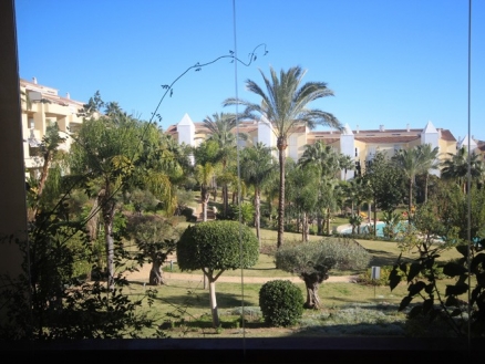 Bahia De Marbella property: Apartment with 3 bedroom in Bahia De Marbella, Spain 174404