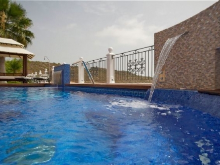 Villa with 6 bedroom in town, Spain 174429