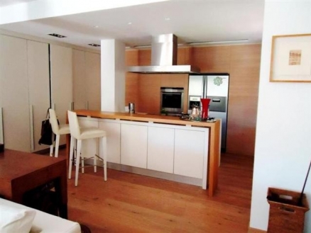 Apartment with 3 bedroom in town 174522