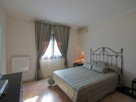 Malaga property | 3 bedroom Villa 174541