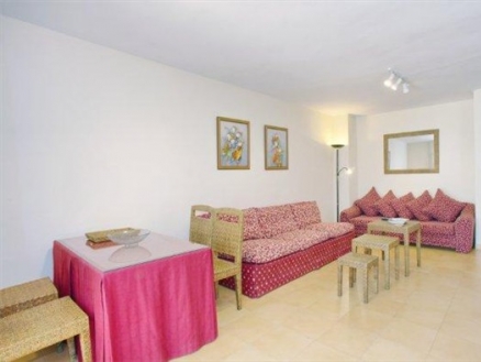 Estepona property: Apartment with 1 bedroom in Estepona, Spain 174568