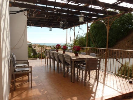 Villa&nbsp;with&nbsp;4&nbsp;bedroom&nbsp;in&nbsp;town,&nbsp;Spain&nbsp;174578