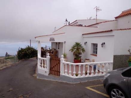 Villa&nbsp;with&nbsp;3&nbsp;bedroom&nbsp;in&nbsp;town,&nbsp;Spain&nbsp;174581