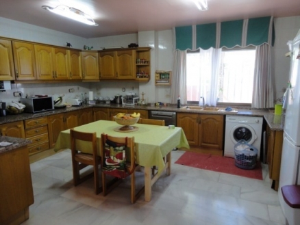 Torremolinos&nbsp;property:&nbsp;Villa&nbsp;in&nbsp;Malaga&nbsp;for&nbsp;sale&nbsp;174605