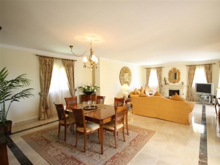 Elviria property: Villa with 4 bedroom in Elviria 174647