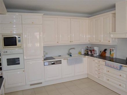 Benahavis&nbsp;property:&nbsp;Malaga&nbsp;property&nbsp;|&nbsp;4&nbsp;bedroom&nbsp;Villa&nbsp;174658