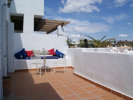 Estepona property: Apartment with 3 bedroom in Estepona, Spain 174771