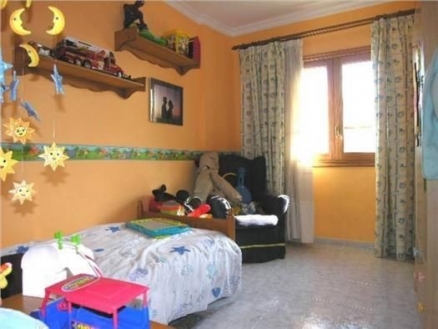 Apartment&nbsp;with&nbsp;4&nbsp;bedroom&nbsp;in&nbsp;town,&nbsp;Spain&nbsp;175084
