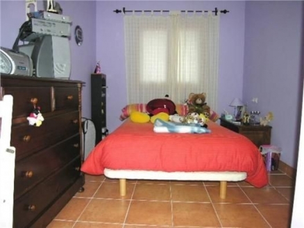 Inca&nbsp;property:&nbsp;Townhome&nbsp;with&nbsp;4&nbsp;bedroom&nbsp;in&nbsp;Inca&nbsp;175114