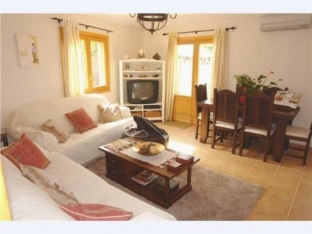 Townhome&nbsp;with&nbsp;3&nbsp;bedroom&nbsp;in&nbsp;town,&nbsp;Spain&nbsp;175219