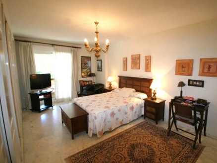 Bahia&nbsp;De&nbsp;Marbella&nbsp;property:&nbsp;Apartment&nbsp;with&nbsp;3&nbsp;bedroom&nbsp;in&nbsp;Bahia&nbsp;De&nbsp;Marbella,&nbsp;Spain&nbsp;175564