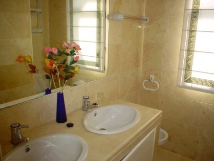 New&nbsp;Golden&nbsp;Mile&nbsp;property:&nbsp;Townhome&nbsp;for&nbsp;sale&nbsp;in&nbsp;New&nbsp;Golden&nbsp;Mile,&nbsp;Malaga&nbsp;175928