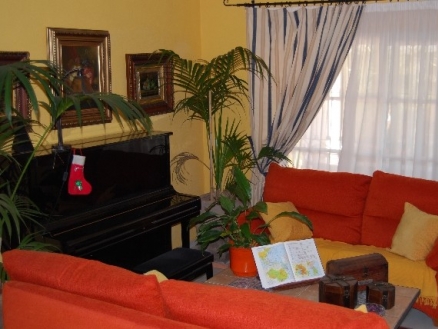 Townhome&nbsp;for&nbsp;sale&nbsp;in&nbsp;town,&nbsp;Malaga&nbsp;175955